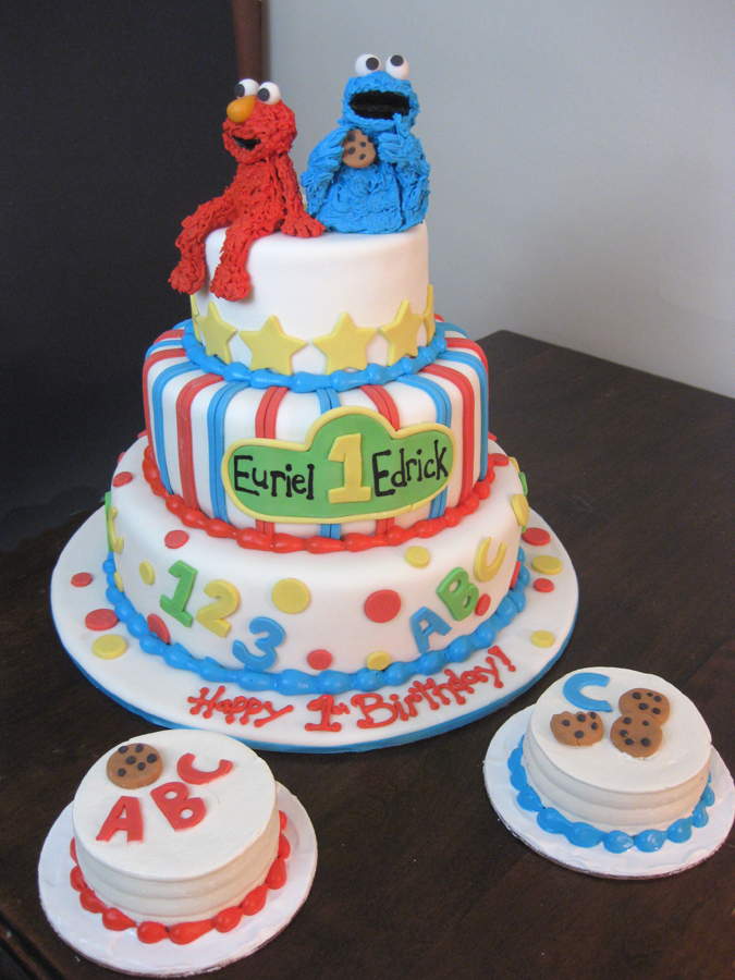 cookie monster cake. Elmo Cookie Monster Cake