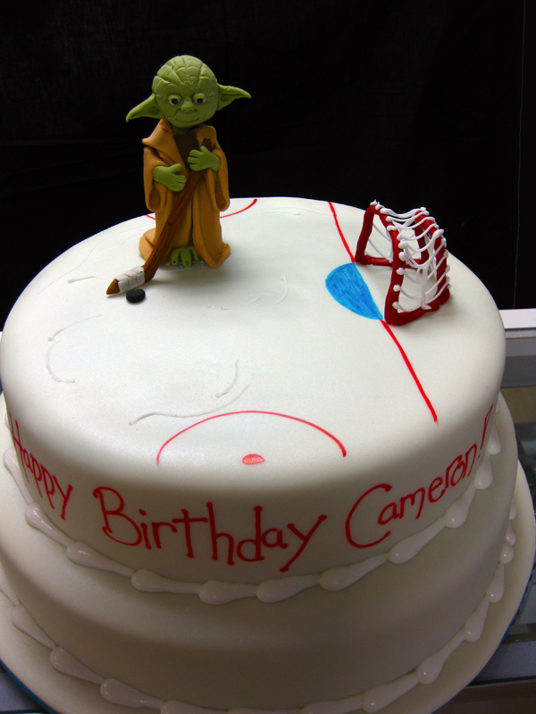 Yoda Playing Hockey Birthday Cake
