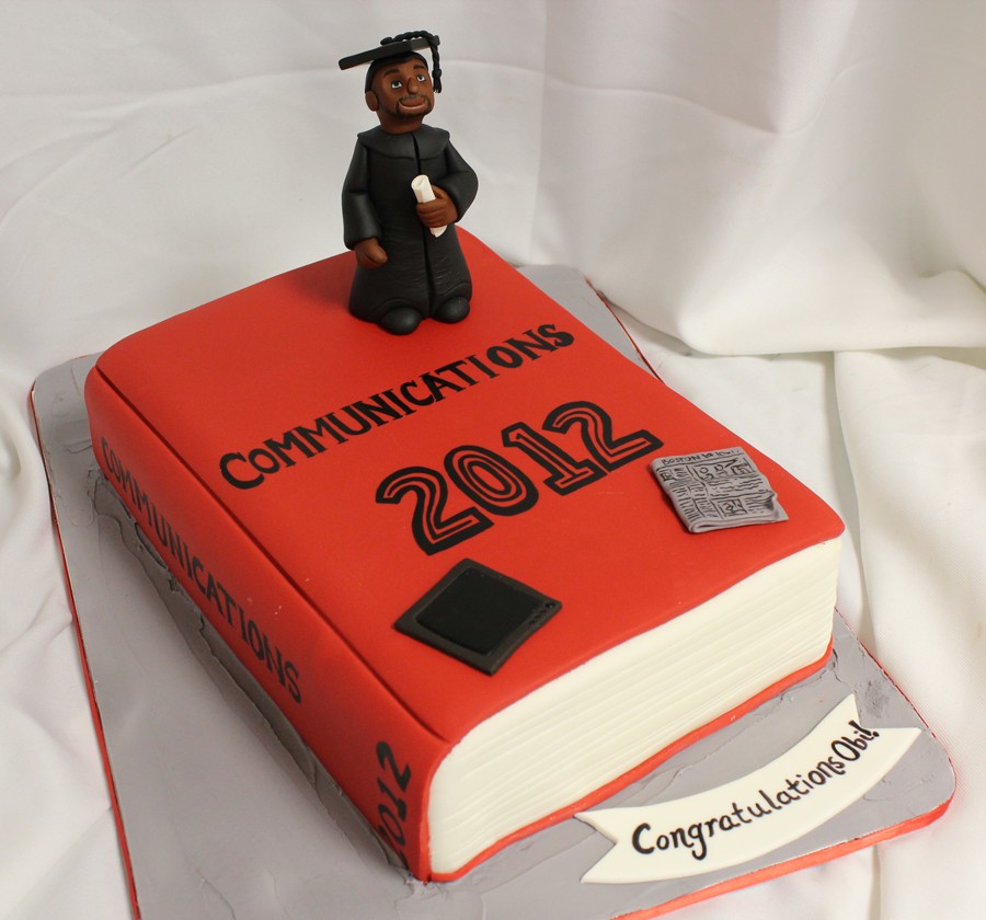 Graduation-Book-Cake-med